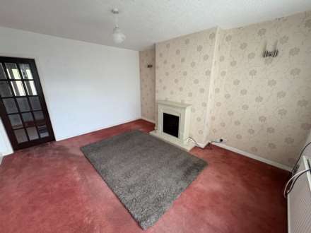 529 Foxdenton Lane, Oldham, OL9 9QS, Image 4
