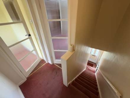529 Foxdenton Lane, Oldham, OL9 9QS, Image 9