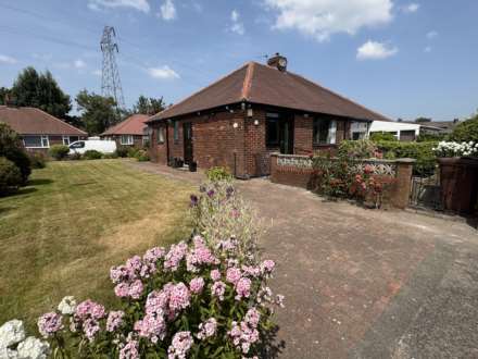 24 Merton Grove, Oldham, Image 13