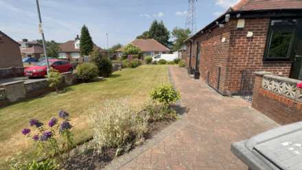 24 Merton Grove, Oldham, Image 15