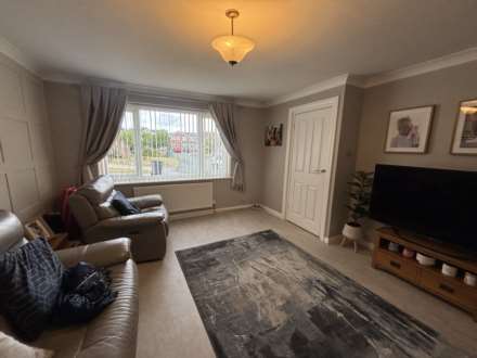 7 Cherrywood, Oldham, OL9 9TX, Image 4