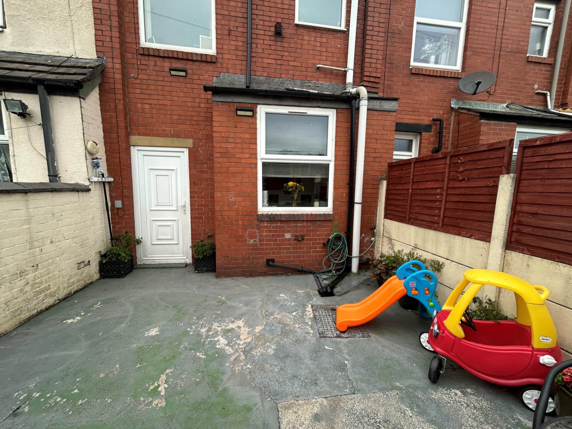 70 Fields New Road, Chadderton, Oldham, OL9 8NH, Image 21