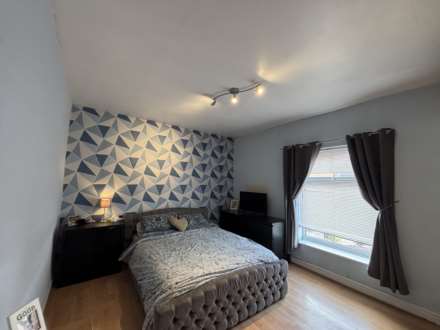 70 Fields New Road, Chadderton, Oldham, OL9 8NH, Image 11