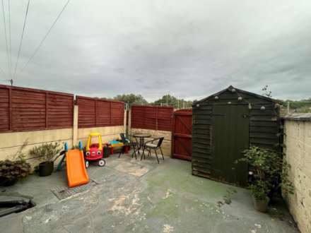 70 Fields New Road, Chadderton, Oldham, OL9 8NH, Image 2