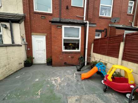 70 Fields New Road, Chadderton, Oldham, OL9 8NH, Image 21
