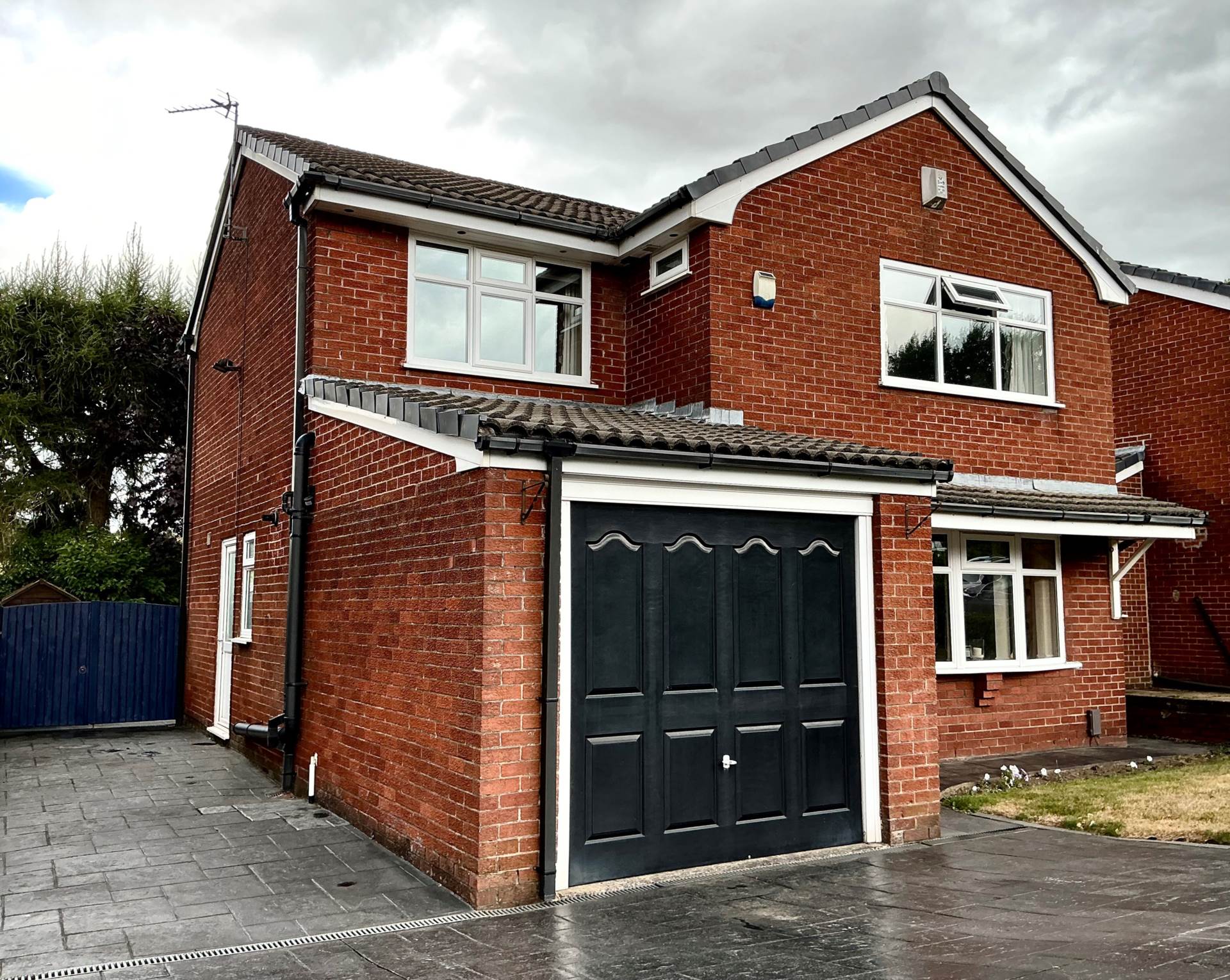 Irk Vale Drive, Chadderton, Image 1