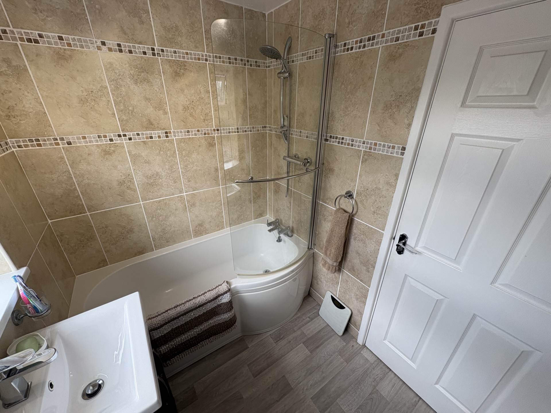 Irk Vale Drive, Chadderton, Image 28