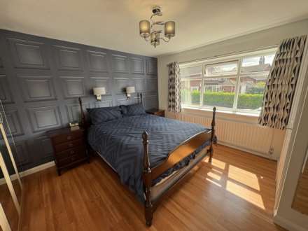 Irk Vale Drive, Chadderton, Image 16