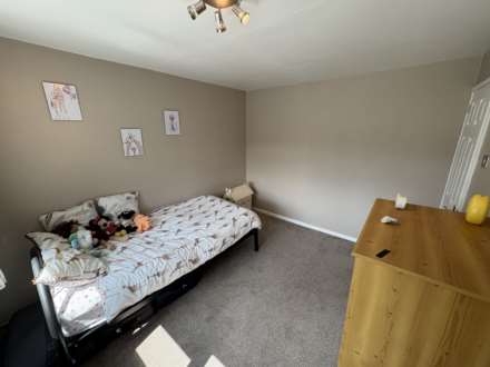 Irk Vale Drive, Chadderton, Image 20