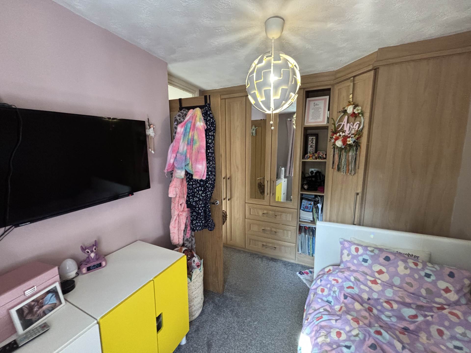 Poppy Close, Oldham, Image 13