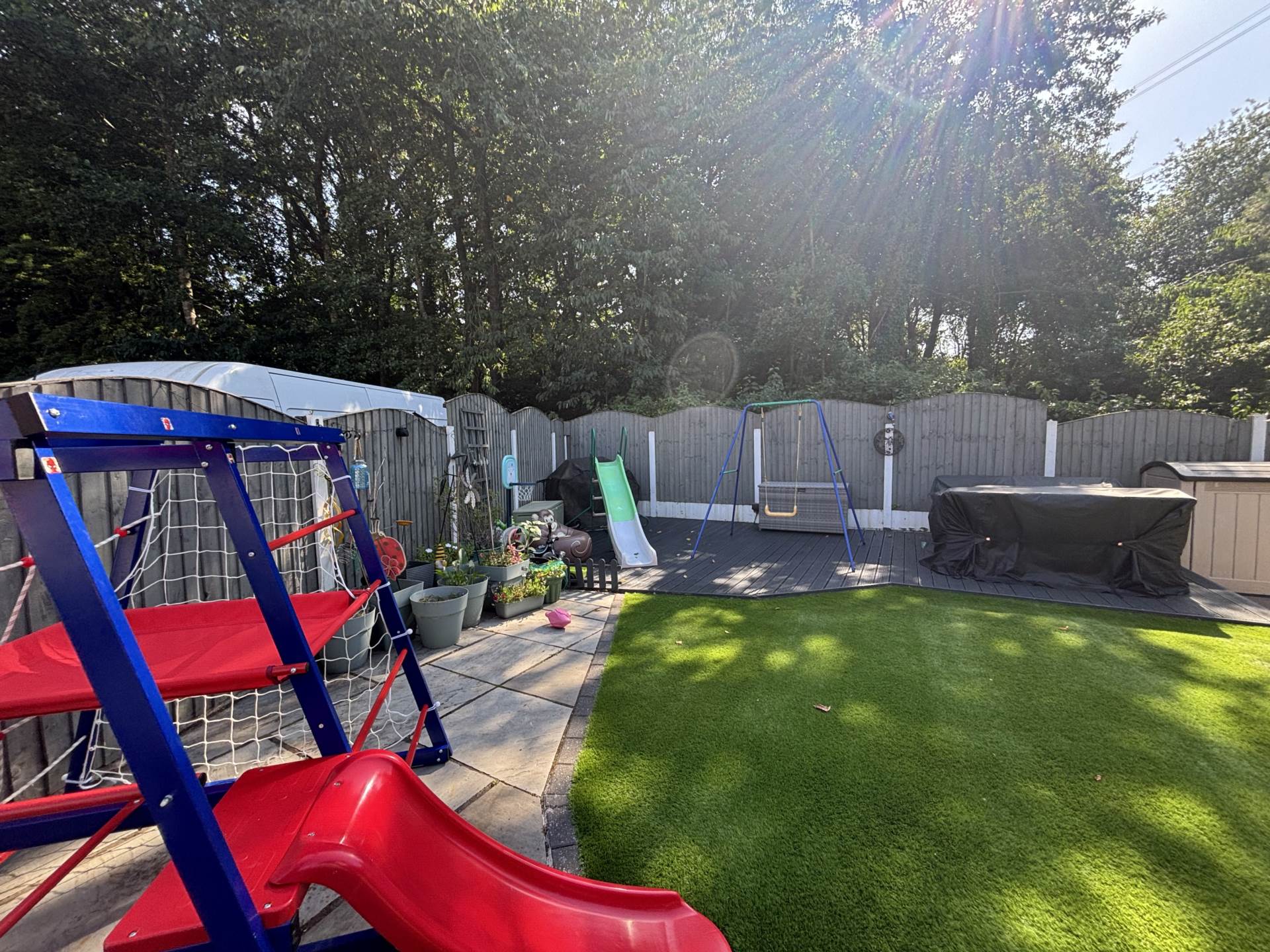 Poppy Close, Oldham, Image 18