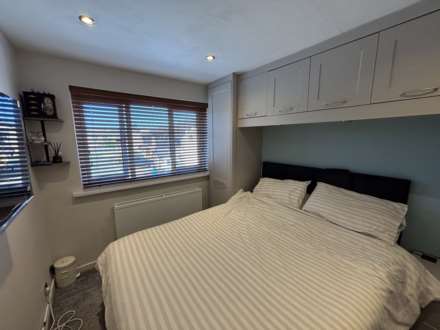 Poppy Close, Oldham, Image 11