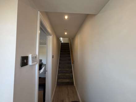 Poppy Close, Oldham, Image 6