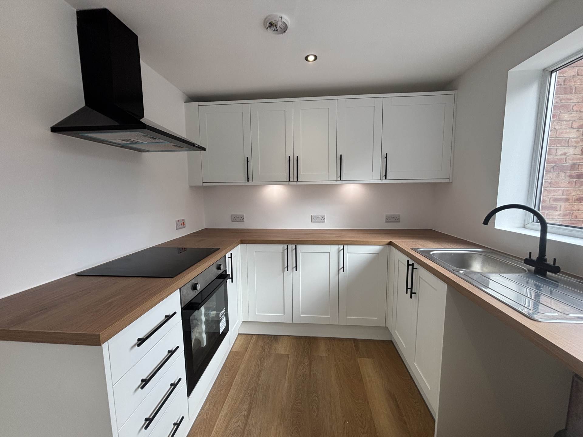 Torwood Road, Oldham, Image 6