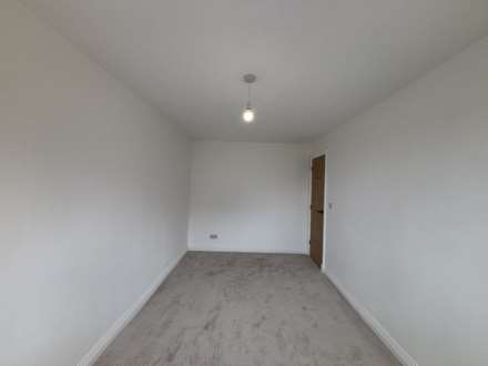 Torwood Road, Oldham, Image 11