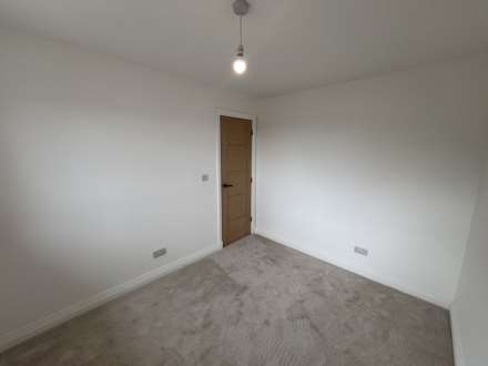Torwood Road, Oldham, Image 14
