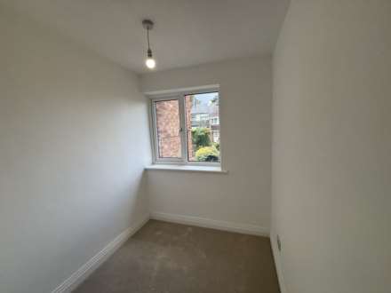 Torwood Road, Oldham, Image 16