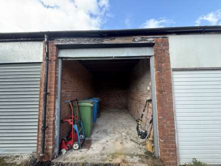 Torwood Road, Oldham, Image 20