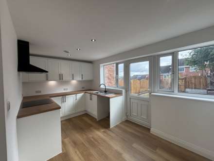 Torwood Road, Oldham, Image 3