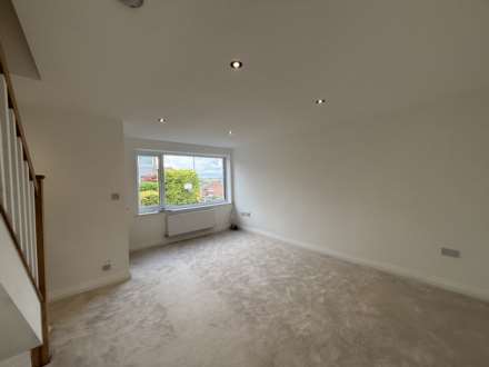 Torwood Road, Oldham, Image 5