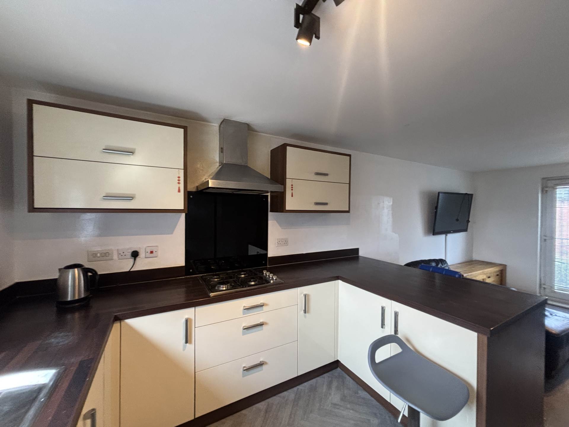 Fields New Road, Chadderton, Image 4