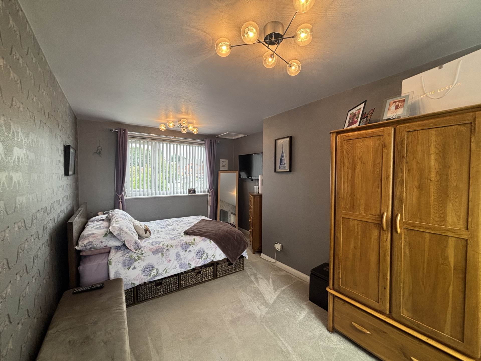 21 Fernlea Avenue, Oldham, OL1 2QH, Image 16