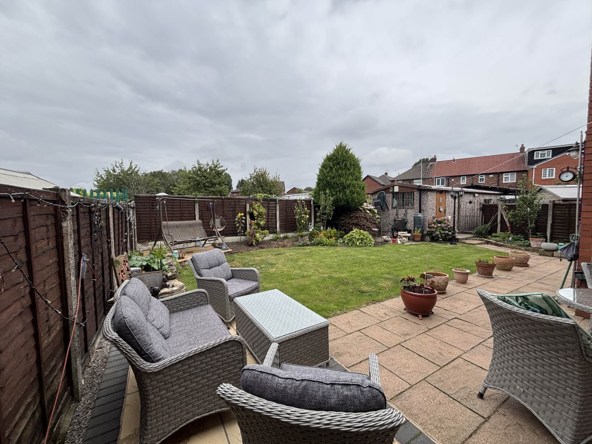 21 Fernlea Avenue, Oldham, OL1 2QH, Image 22