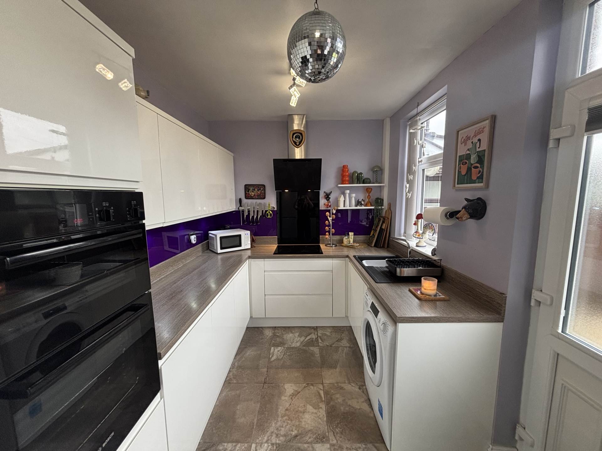 21 Fernlea Avenue, Oldham, OL1 2QH, Image 4
