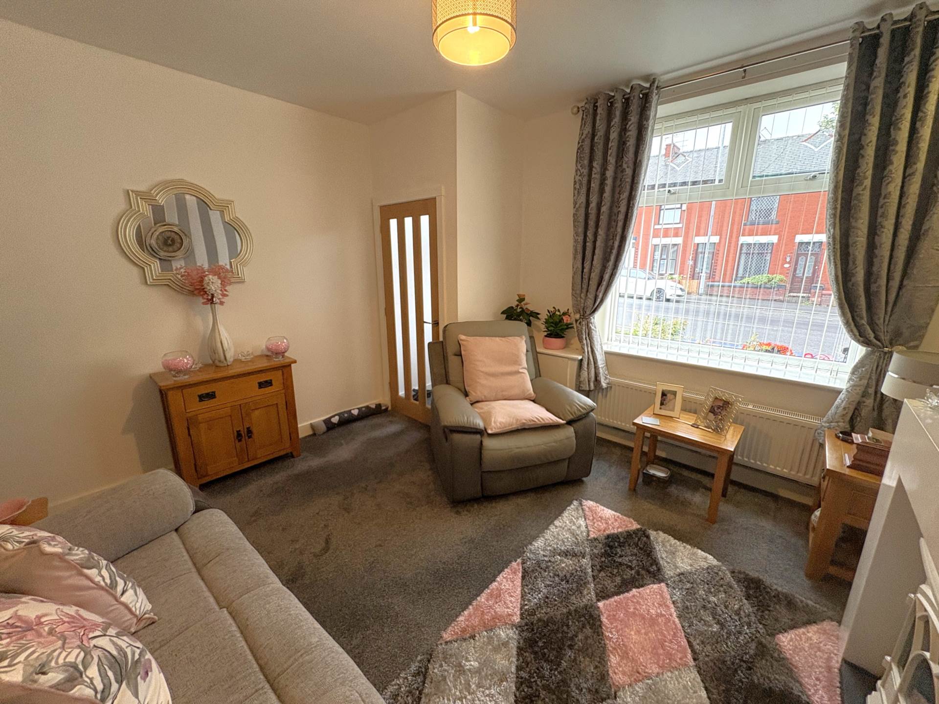 1030 Middleton Road, Oldham, Image 4