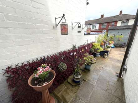 1030 Middleton Road, Oldham, Image 18
