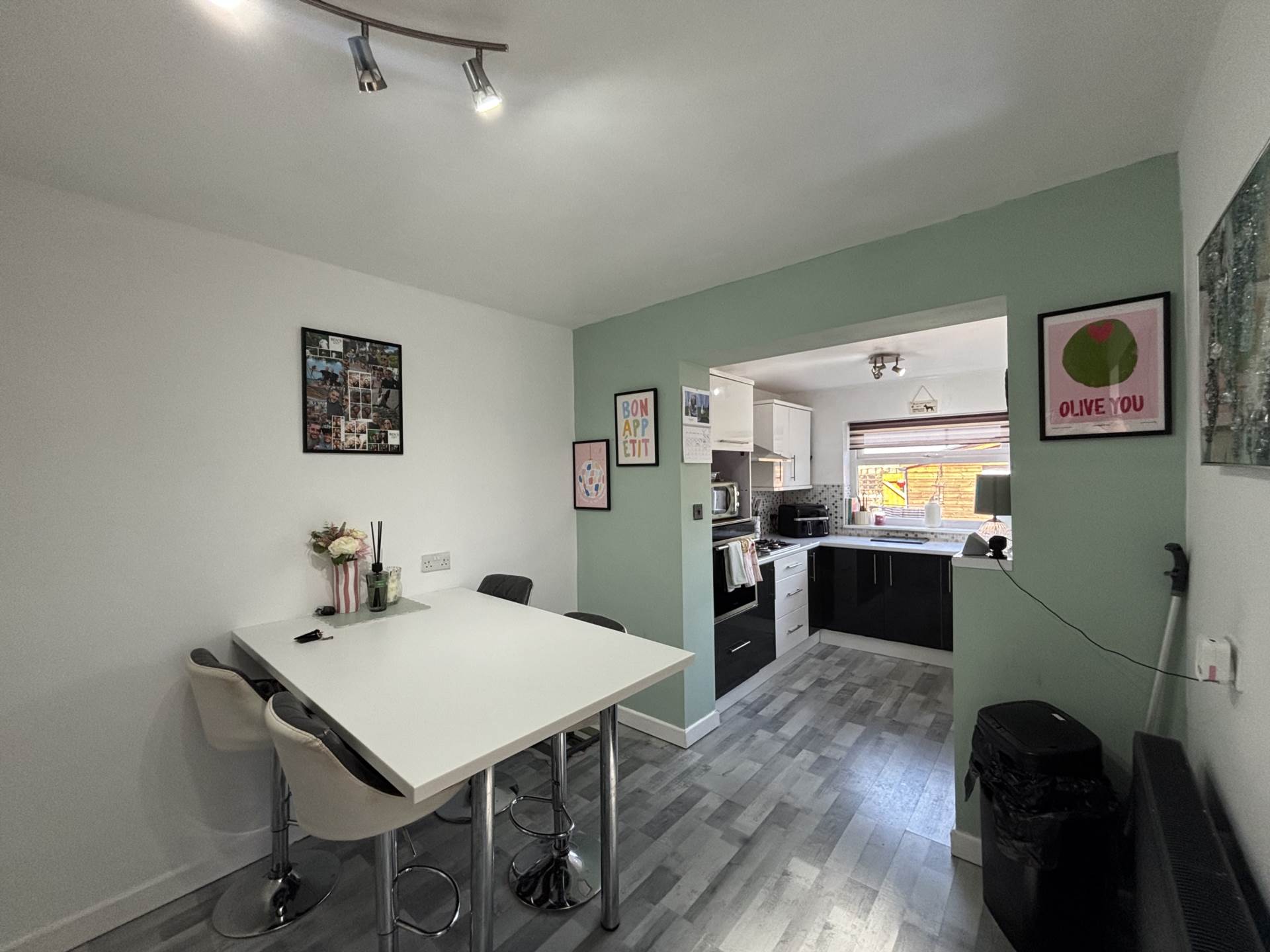 62 Cathedral Road, Chadderton, OL9 0RP, Image 7