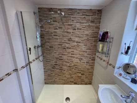62 Cathedral Road, Chadderton, OL9 0RP, Image 17