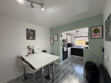 62 Cathedral Road, Chadderton, OL9 0RP, Image 7
