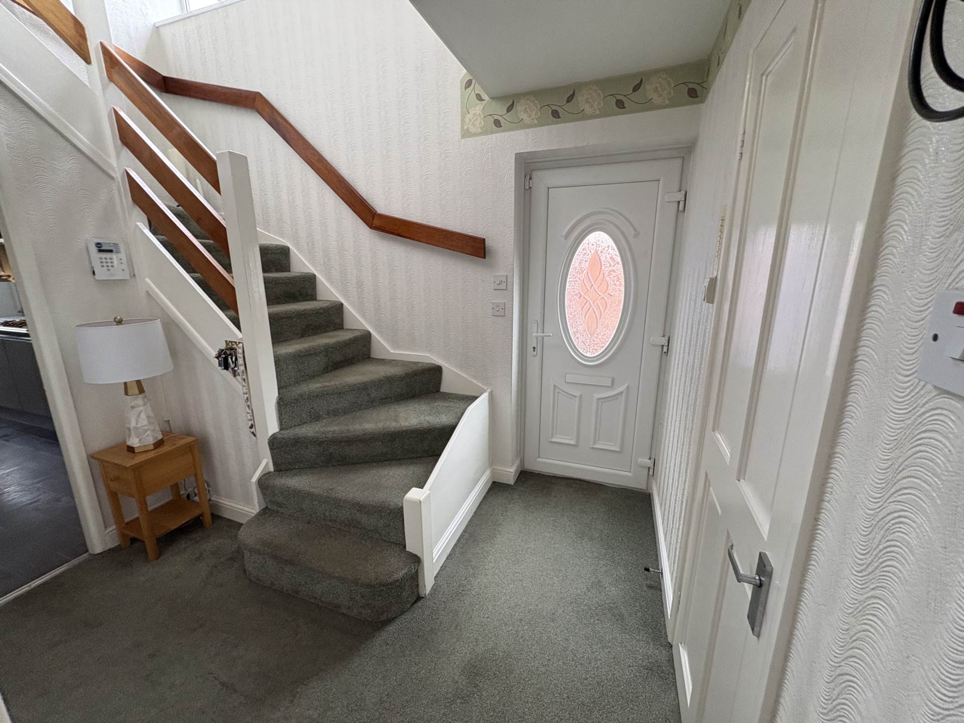5 Larchwood, Oldham, OL9 9TD, Image 2