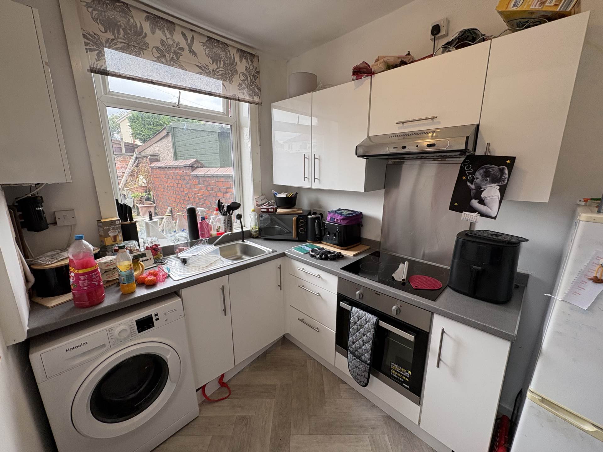994 Middleton Road, Chadderton, OL9 9SA, Image 12