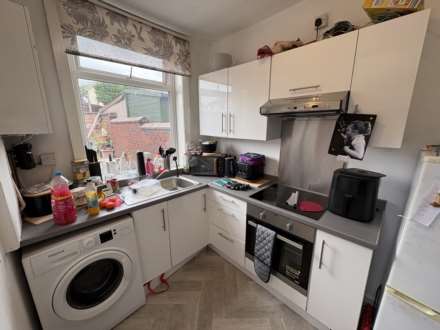 994 Middleton Road, Chadderton, OL9 9SA, Image 12