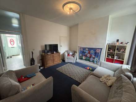 994 Middleton Road, Chadderton, OL9 9SA, Image 2