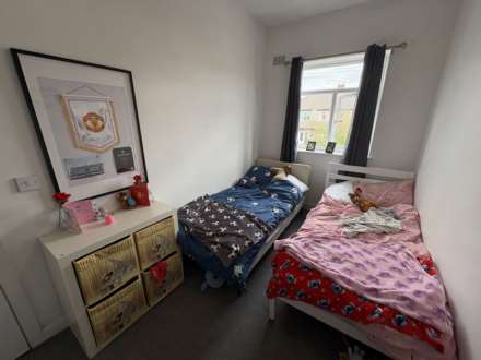 994 Middleton Road, Chadderton, OL9 9SA, Image 20
