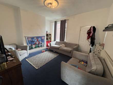 994 Middleton Road, Chadderton, OL9 9SA, Image 8