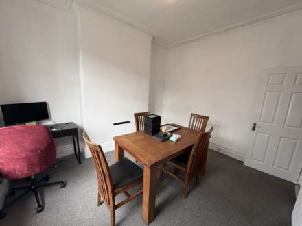994 Middleton Road, Chadderton, OL9 9SA, Image 9