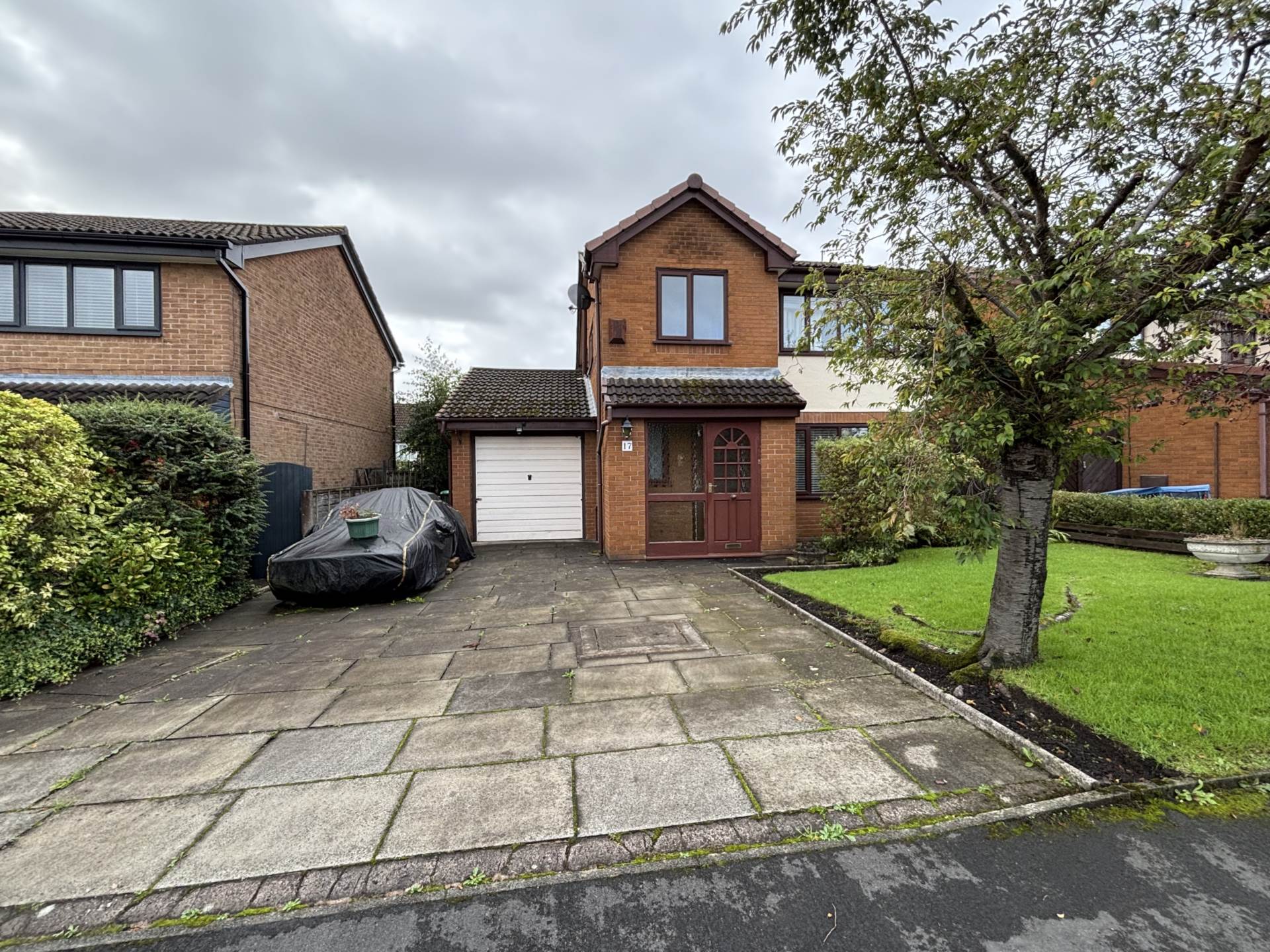 Birchwood, Oldham, Image 1