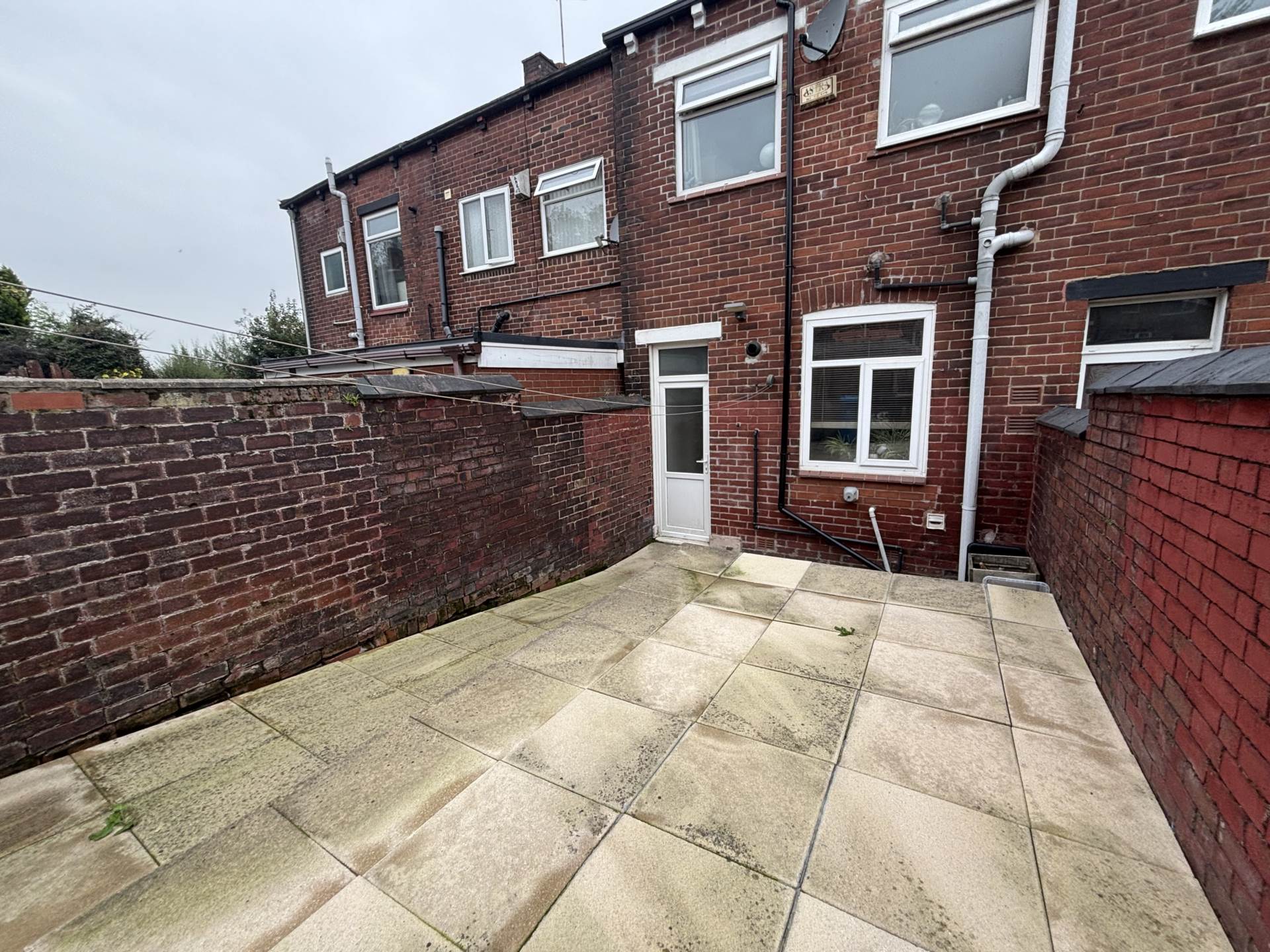 27 Bredbury Street, Oldham, OL9 8QW, Image 18