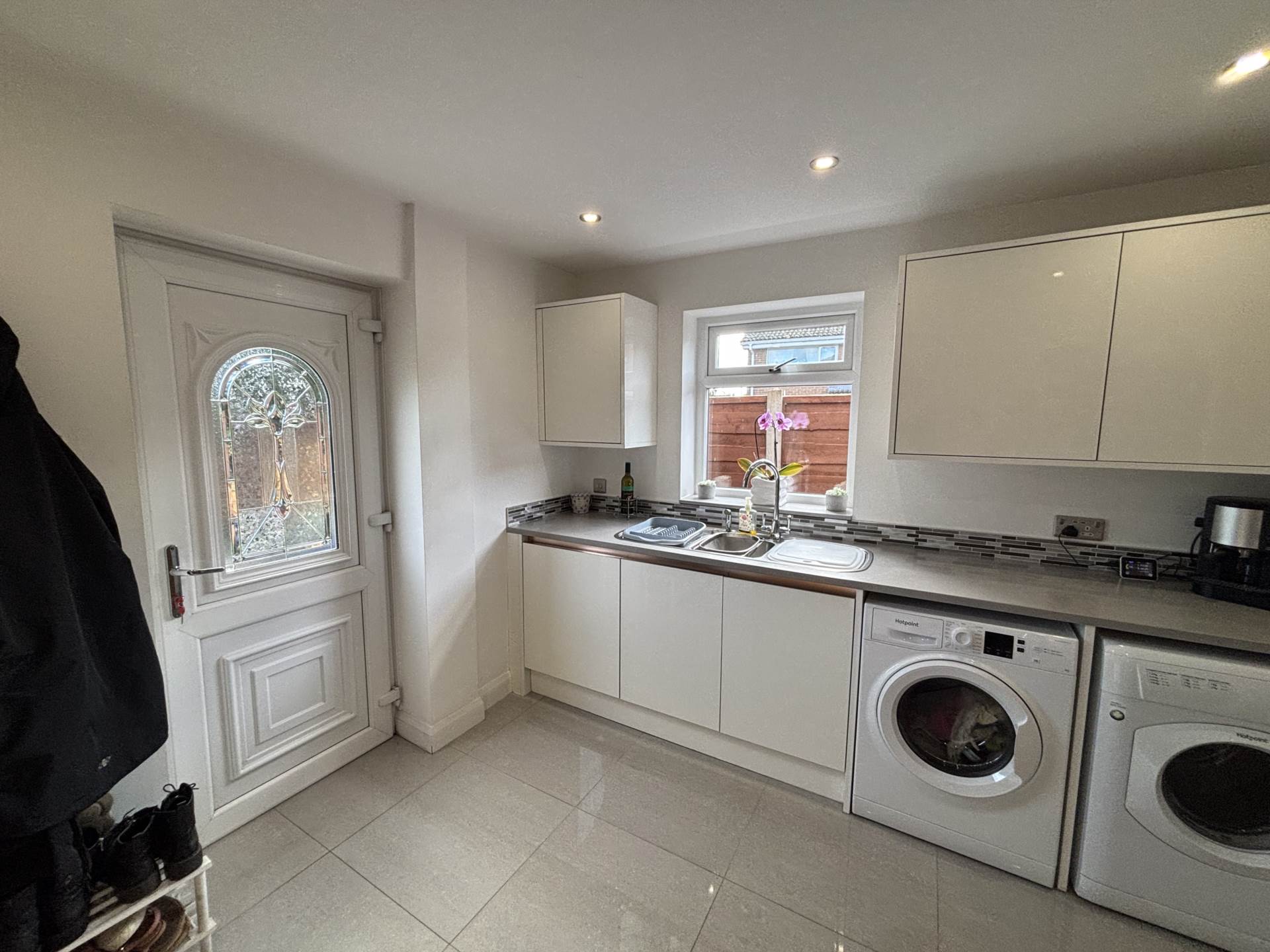 2 Elderwood, Chadderton, Oldham, OL9 9TP, Image 15