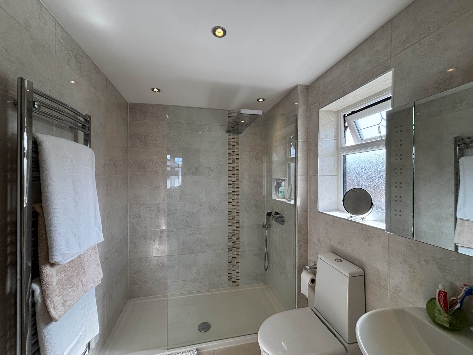 2 Elderwood, Chadderton, Oldham, OL9 9TP, Image 21