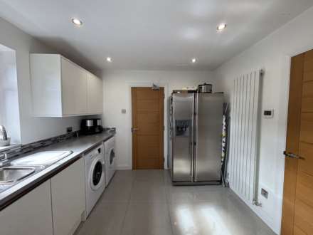 2 Elderwood, Chadderton, Oldham, OL9 9TP, Image 13