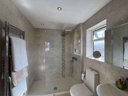 2 Elderwood, Chadderton, Oldham, OL9 9TP, Image 21