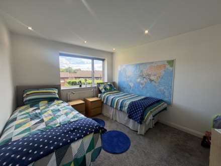 2 Elderwood, Chadderton, Oldham, OL9 9TP, Image 30
