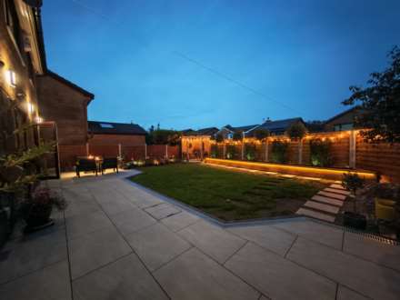 2 Elderwood, Chadderton, Oldham, OL9 9TP, Image 39