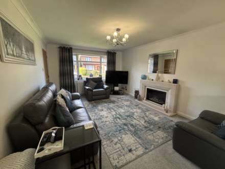2 Elderwood, Chadderton, Oldham, OL9 9TP, Image 8