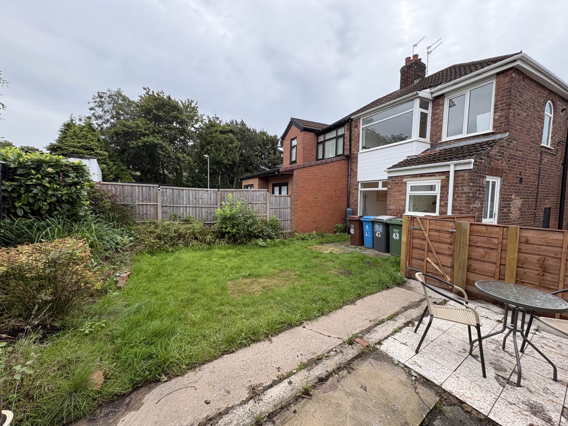 43 Atherley Grove, Chadderton, Image 24
